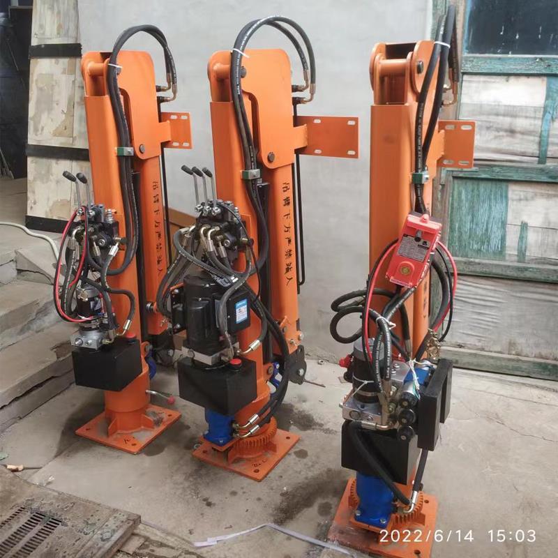 白沙乡重汽蓝牌随车吊 3.2吨 国六动力强 液压驱动 农用自卸起重机